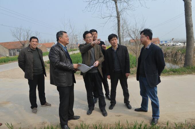 江蘇省農墾集團公司社會事業部來我場指導工作1.jpg