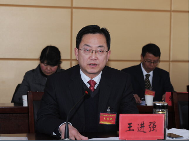 淮海召開第六屆職工代表大會(huì)第七次會(huì)議1.jpg